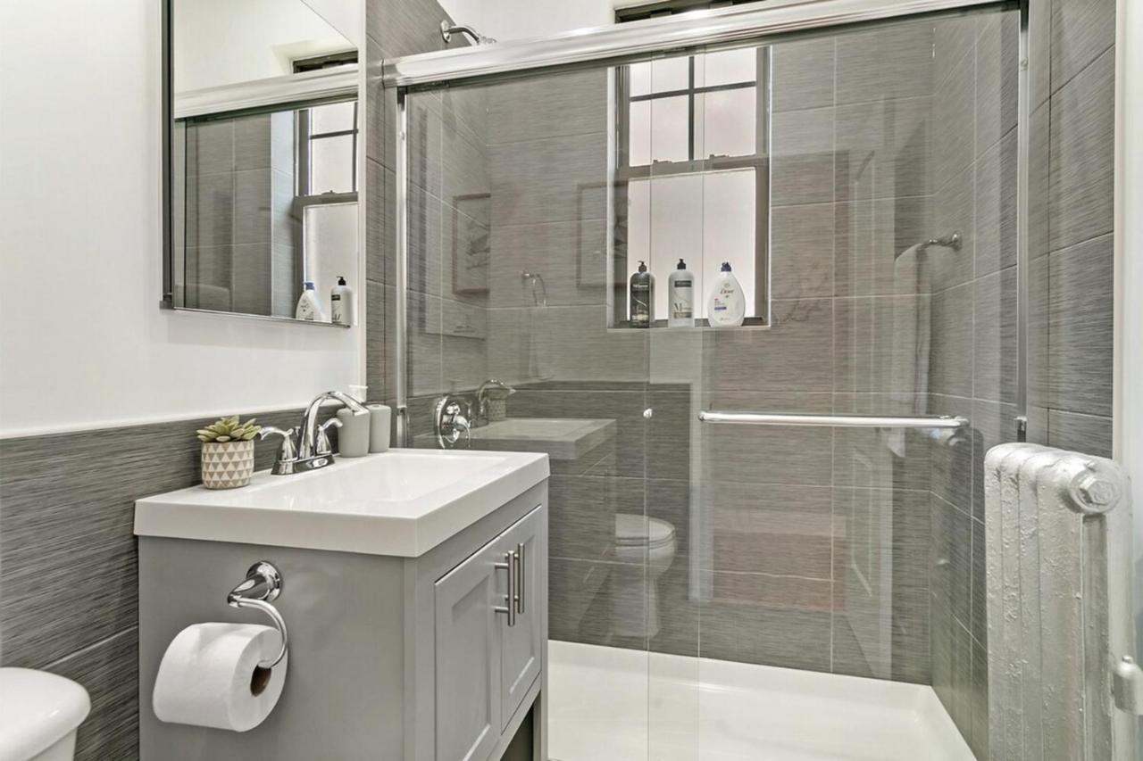 Newly Renovated 1br In Ideal Location - Belmont E1 Apartment
