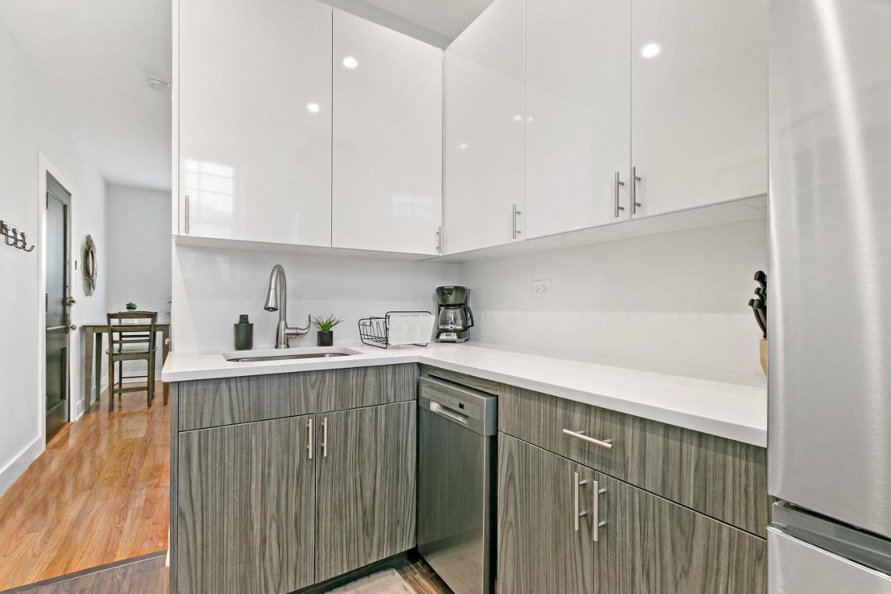 Apartment Newly Renovated 1br In Ideal Location - Belmont E1 Chicago