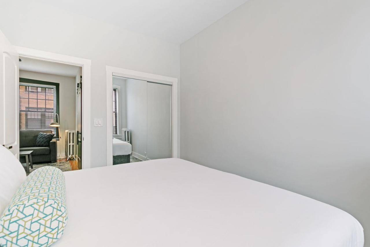 Newly Renovated 1br In Ideal Location - Belmont E1 Apartment